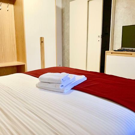 Hotel Adore Romanel-sur-Morges Екстериор снимка