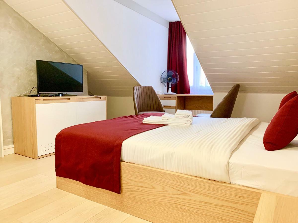 Hotel Adore Romanel-sur-Morges Екстериор снимка