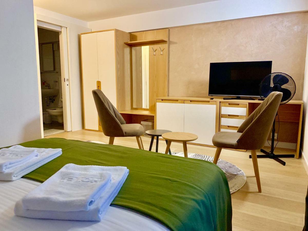 Hotel Adore Romanel-sur-Morges Екстериор снимка